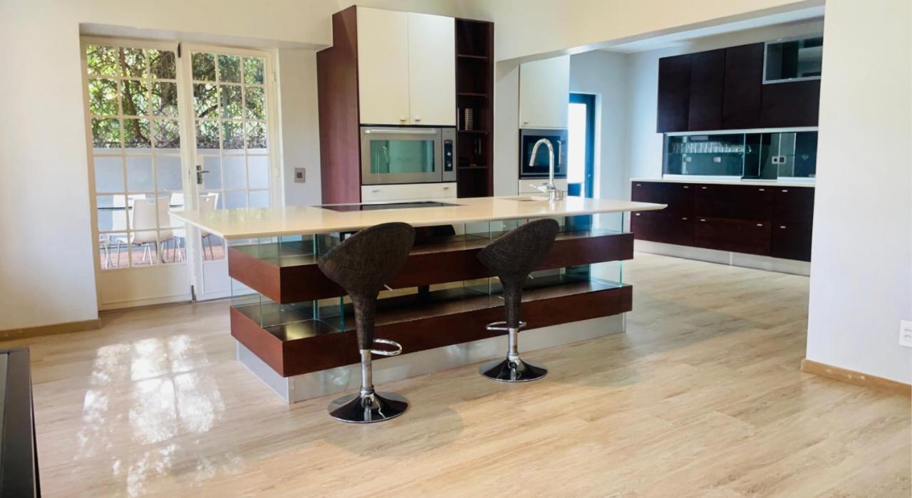 Ekhaya Villa ฮาร์ทบีสบูร์ท ภายนอก รูปภาพ