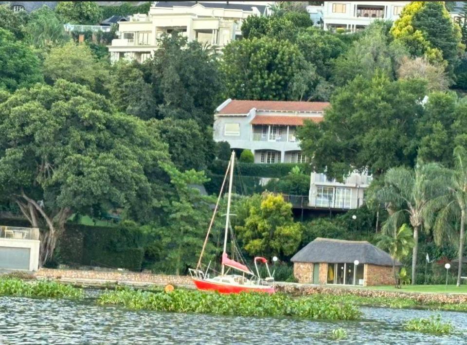 Ekhaya Villa ฮาร์ทบีสบูร์ท ภายนอก รูปภาพ